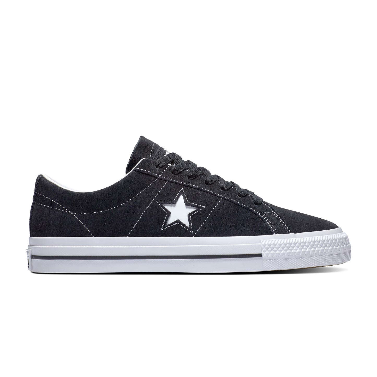 side view of black/white low top suede skate shoe with one star logo