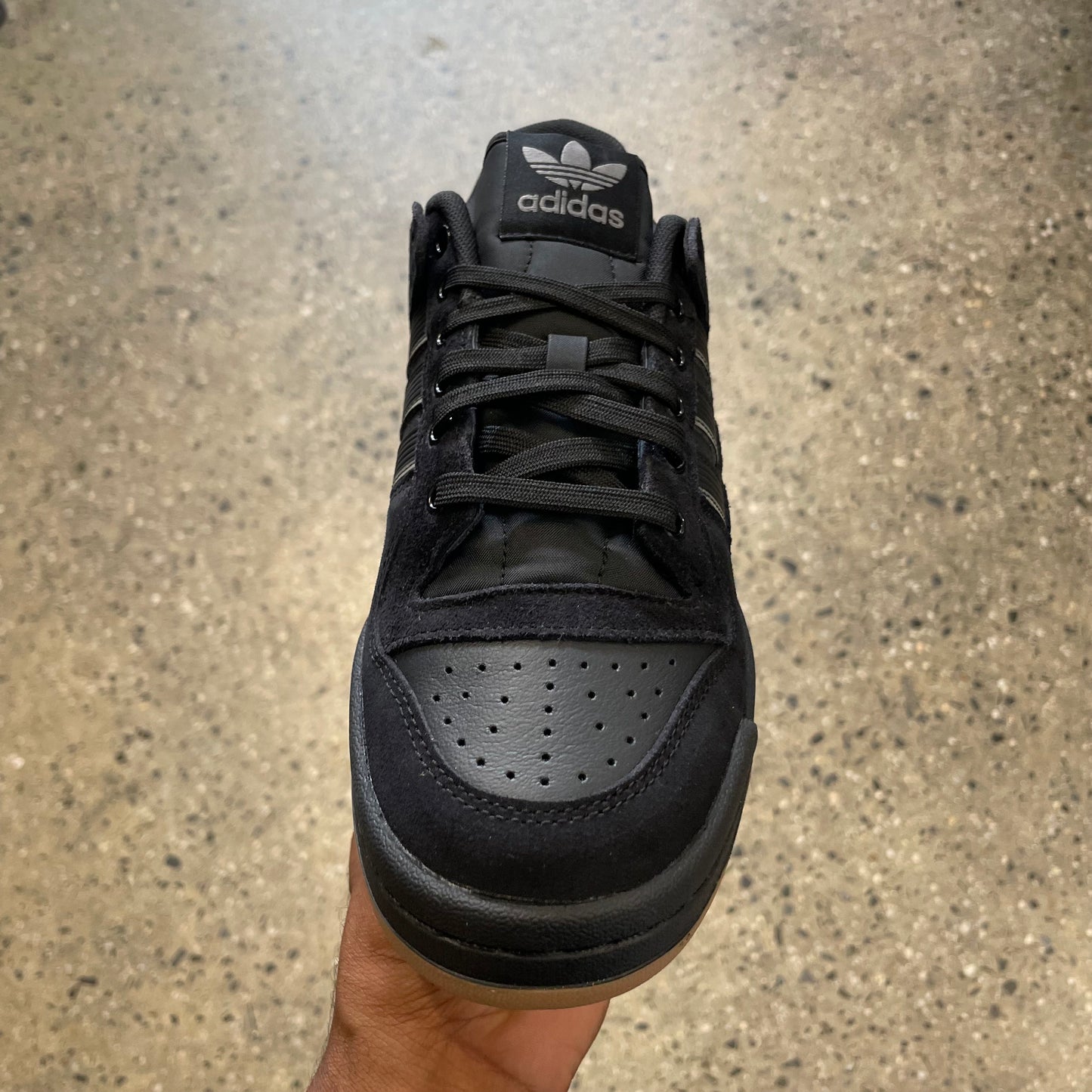 Adidas Forum 84 Low ADV - Black/Carbon/Grey