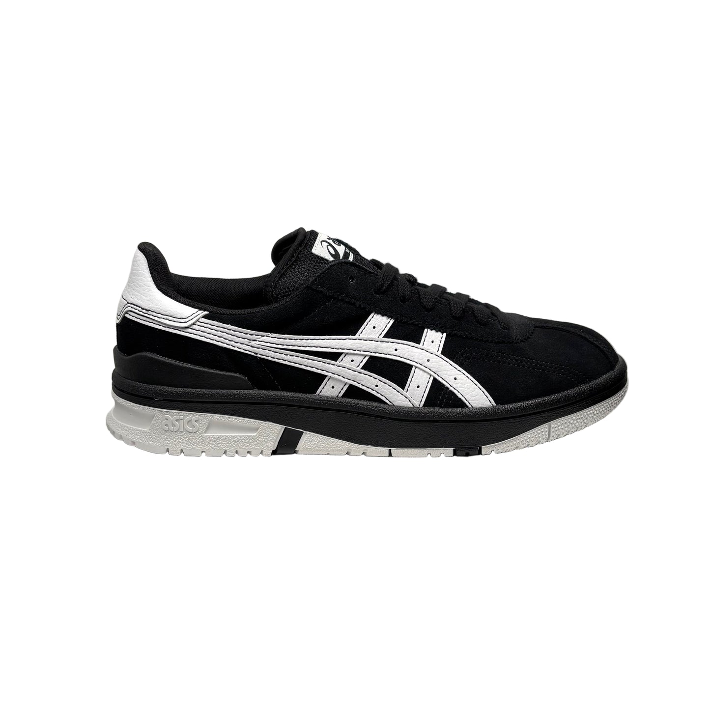 Black and white sneaker on a white background
