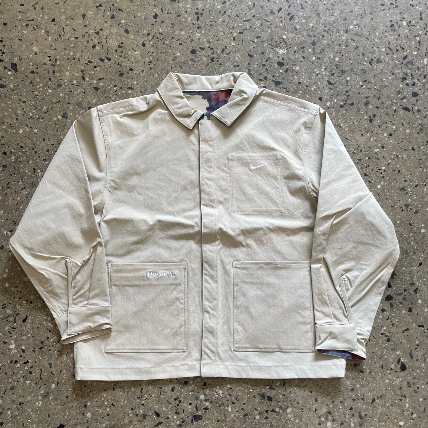 Nike SB x Doyenne Reversible Skate Jacket - Limestone/White