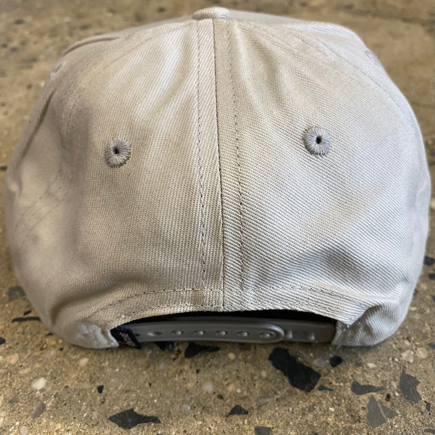 Venture Awake Snapback Hat - Silver/Red