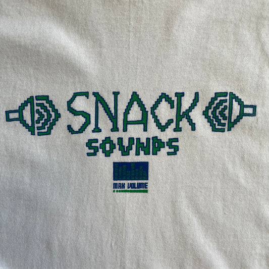 closeup of green and blue Snack logo
