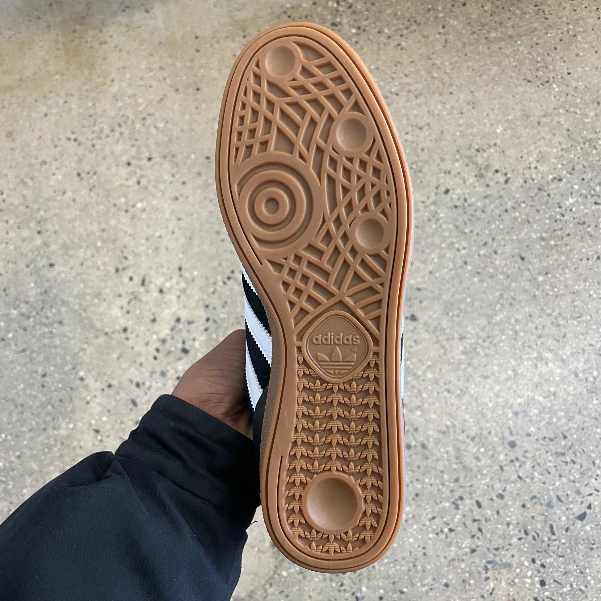 gum sole, bottom view of sneaker