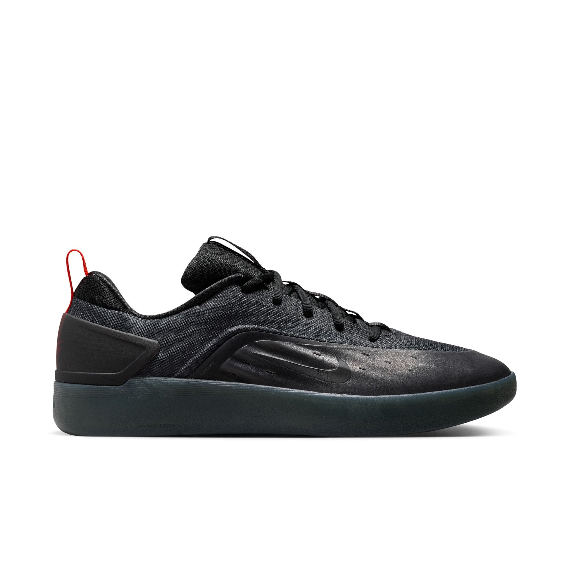side profile view of nike sb nyjah 4 shoe in black, on a white background