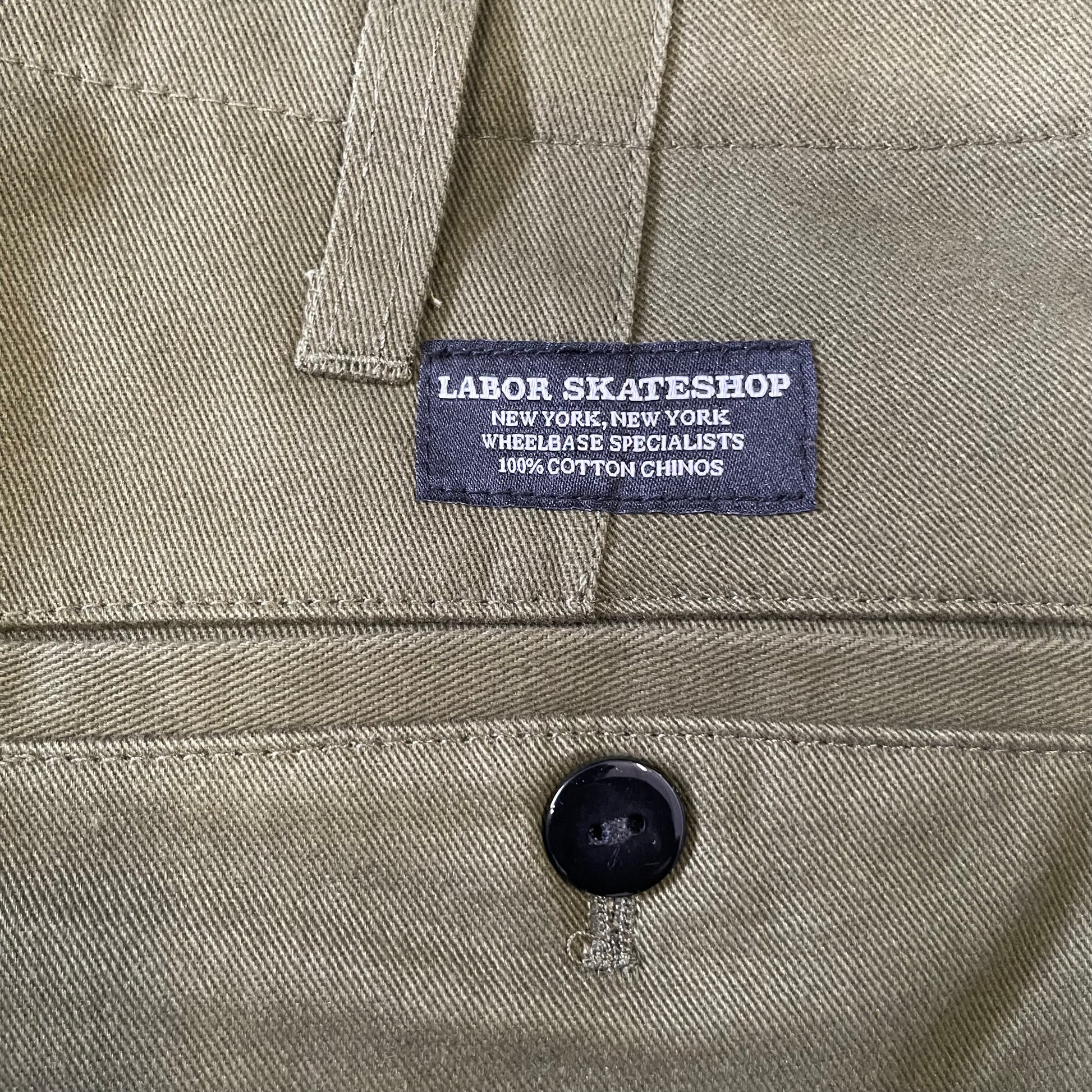 zoom view of woven label from Labor skateshop, new york, new york, wheelbase specialists