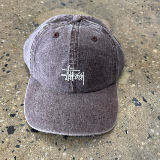 front view of classic stussy logo hat in washed mocha canvas