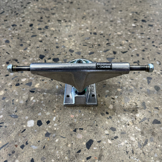 front view of silver polished venture skateboard trucks, LOOSE verson