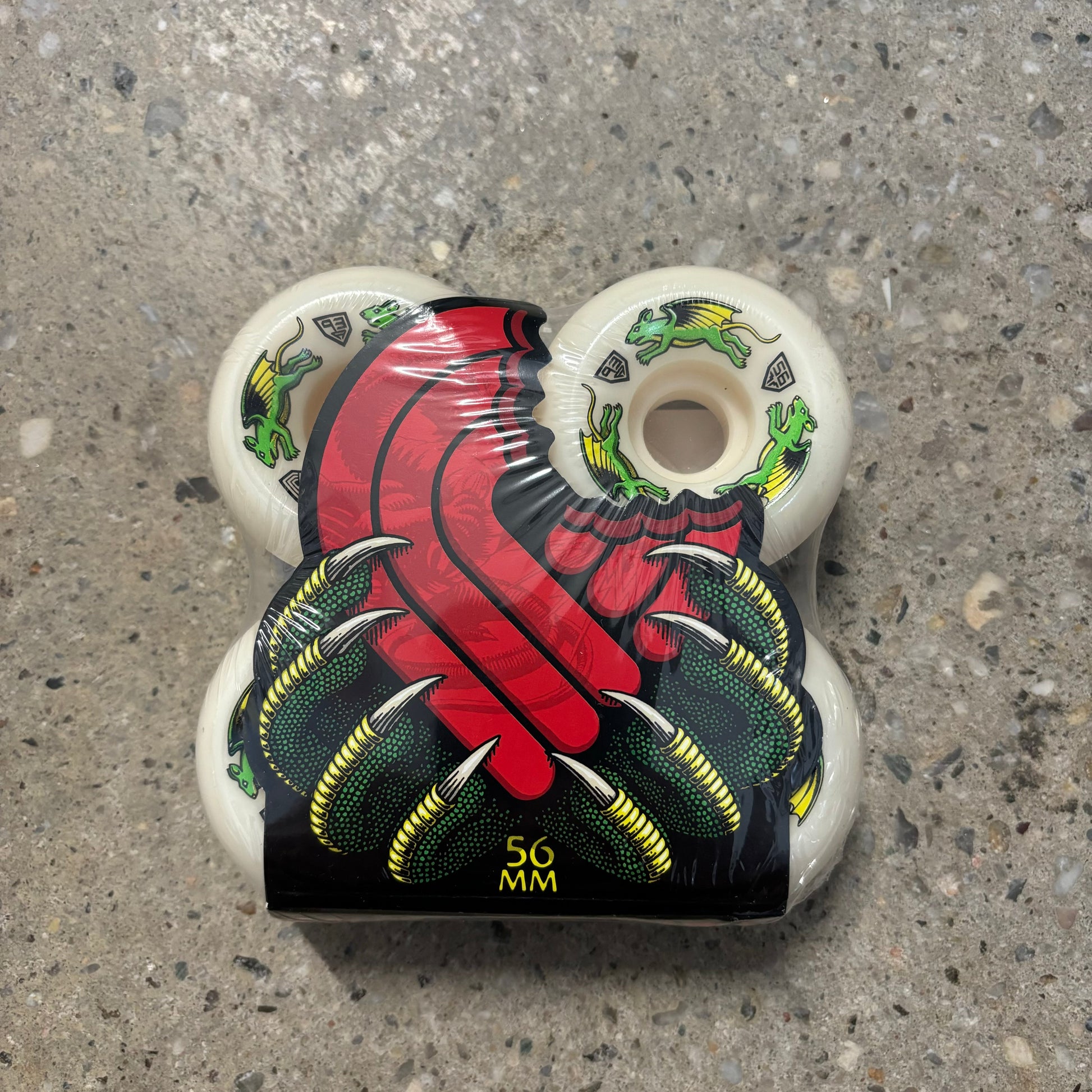 Front view of Dragon Nano Rat