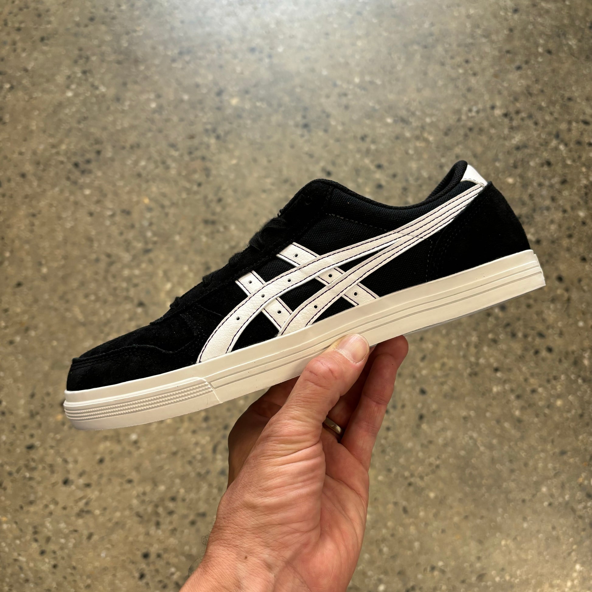 Asics Aaron Pro Black/White – Labor Skateboard Shop