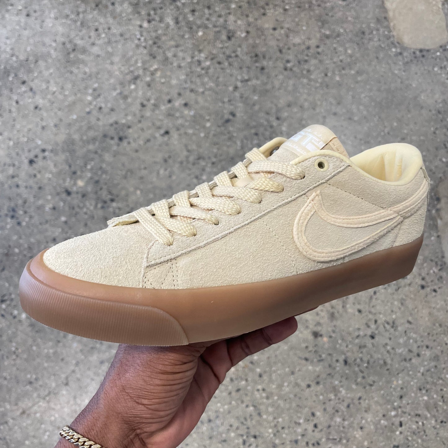 Nike SB Blazer Low GT PRM - Pale Vanilla/Pale Vanilla