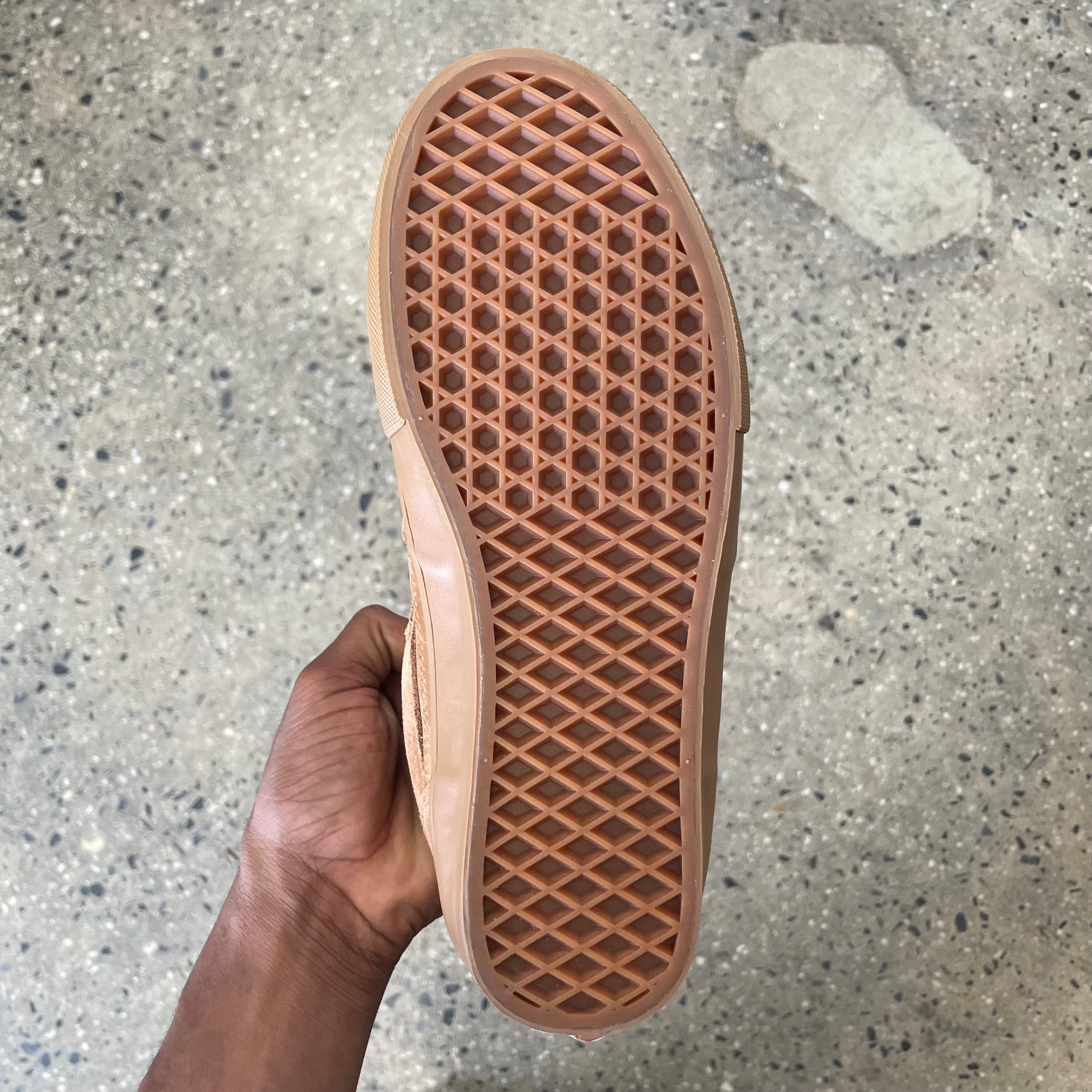 Vans veggie 2024 tan on feet