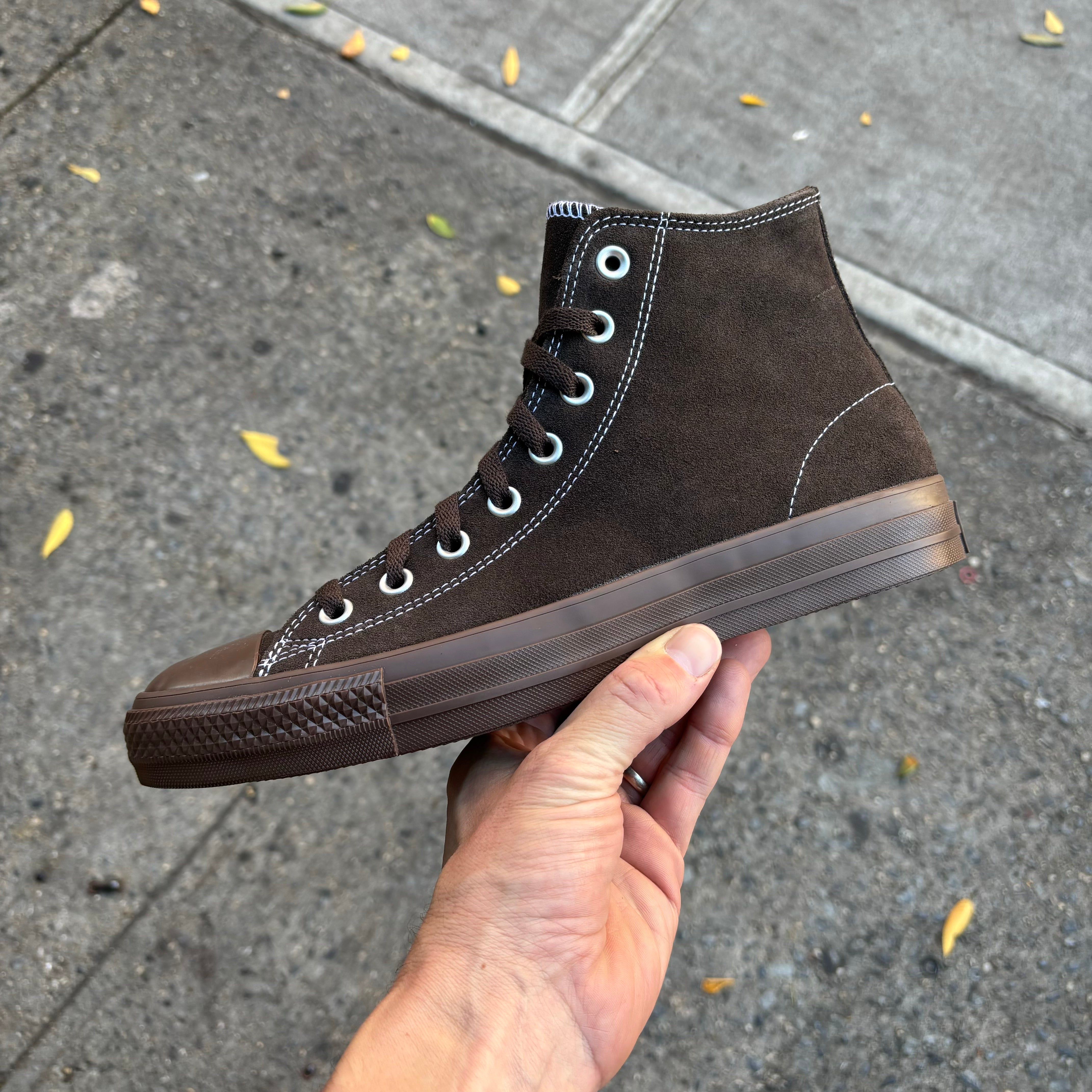 Converse nubuck brown hotsell